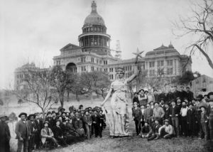 Workers pose with the Goddess of Liberty statue, 1888 (Texas State Preservation Board photo)